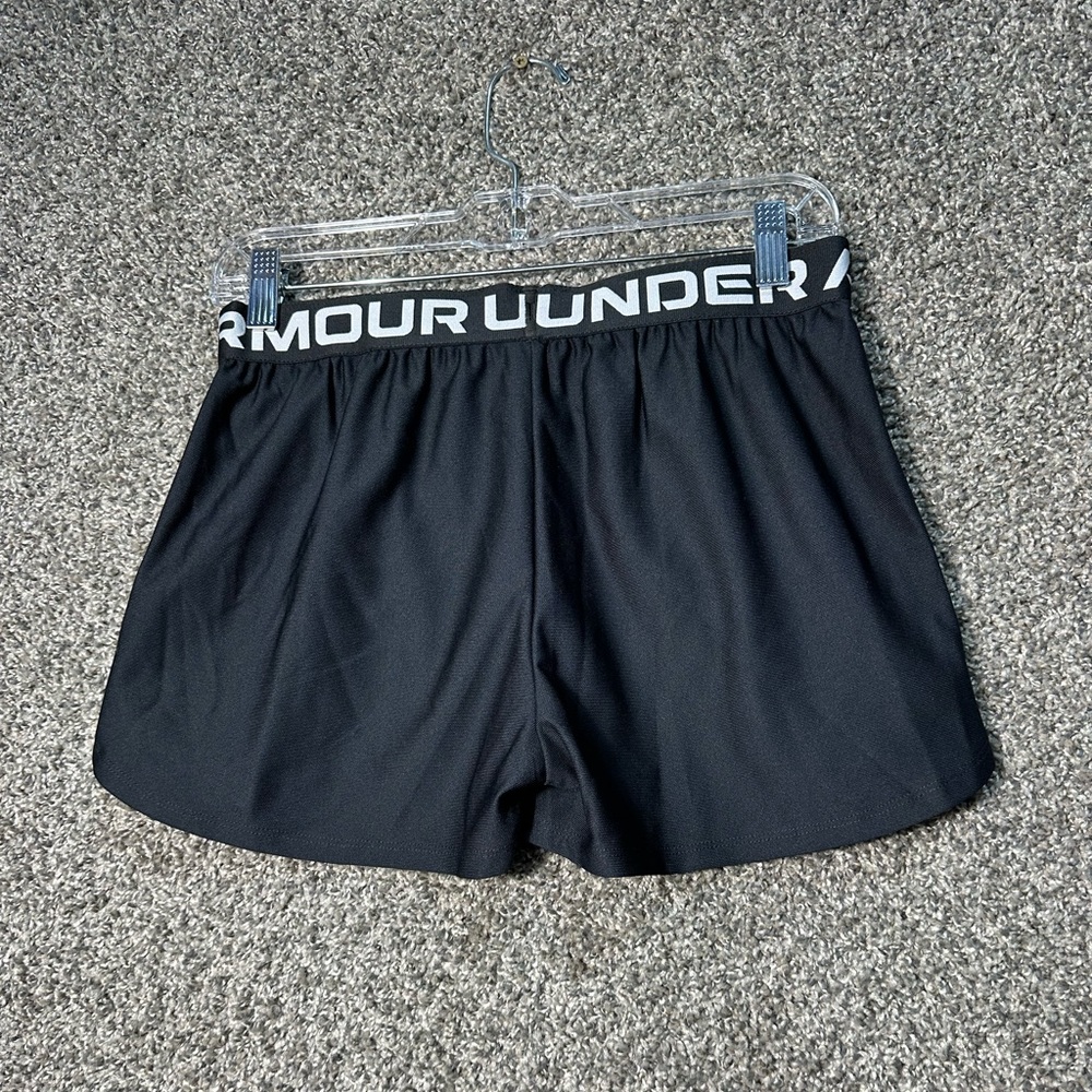 NWOT Under Armour Girls' Play Up Solid Shorts Size Large - Picture 3 of 4